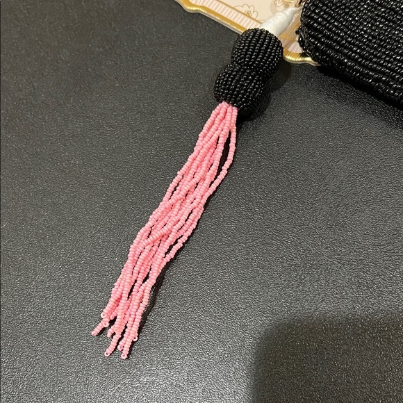 Wandering Moon | Skulls & Bows  Beaded Wallet - Picture 8 of 9